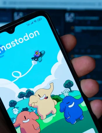 Decentralized Social Media Platforms Growing as Twitter Alternatives Mature